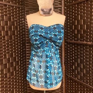 Ava & Viv Plus Size 18W strapless Tankini swim top